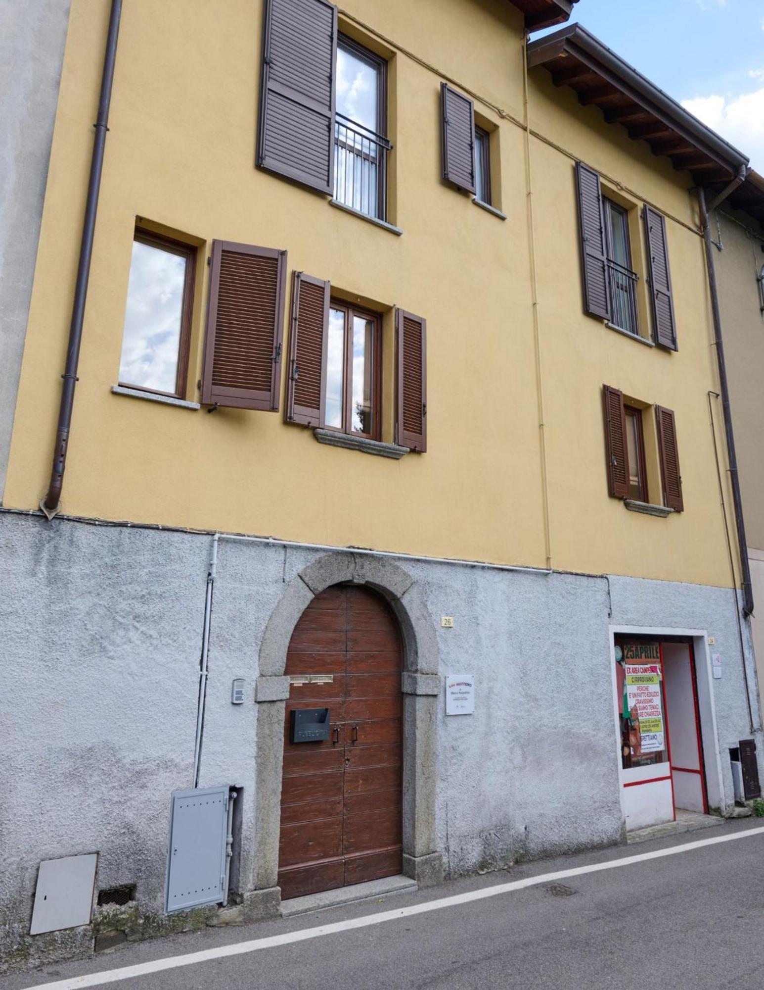 Cav Motteno Mandello del Lario Exteriér fotografie